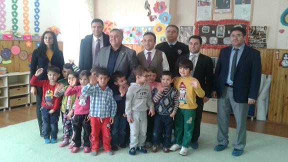 Karaman Milletvekili Sayın Recep Şeker ve İlçe Kaymakamı Sayın Fatih Kaşıkcı  Okullarımızı Ziyaret etti.
